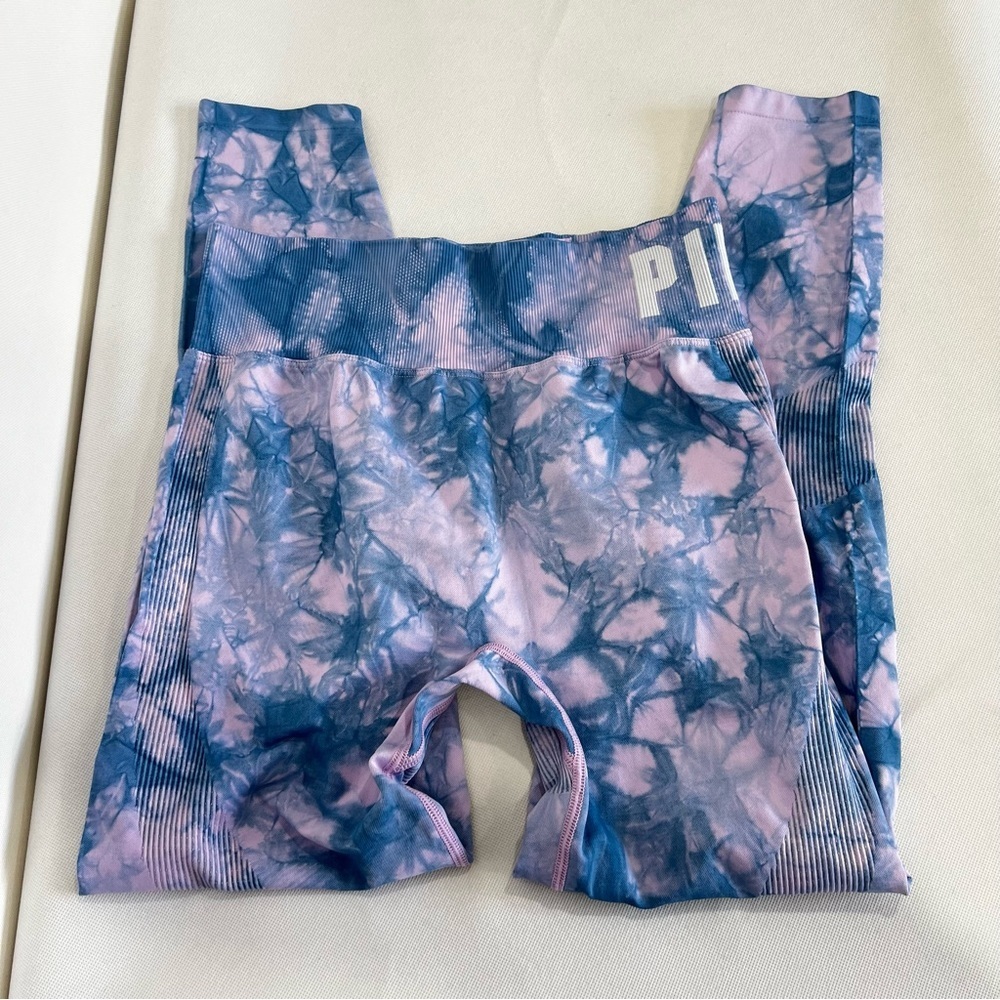 Pink Active Seamless Legging Size Large Tie Dye Purple & Blue